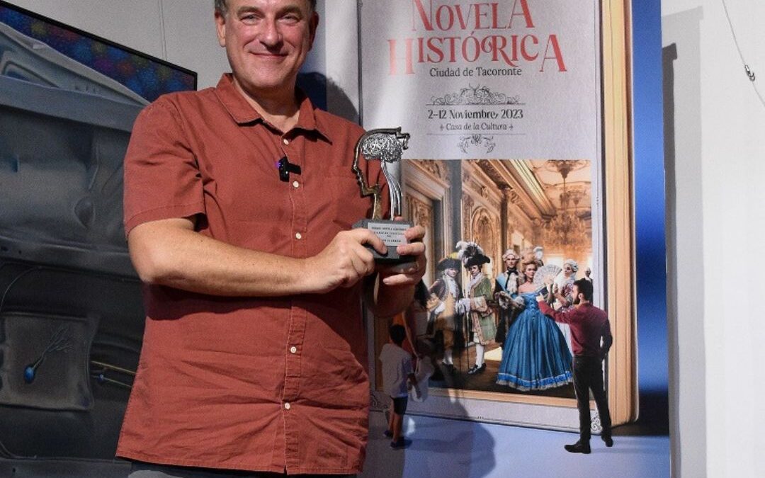 El autor británico Simon Scarrow recibe el premio Ciudad de Tacoronte de Novela Histórica