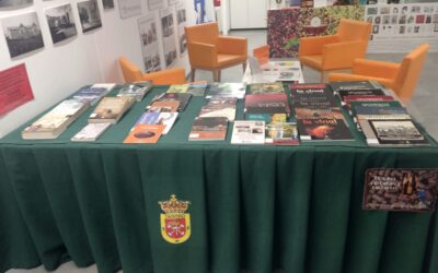 La Biblioteca de Tacoronte inaugura la exposición «De Vinos, Castañas y Cacharros»