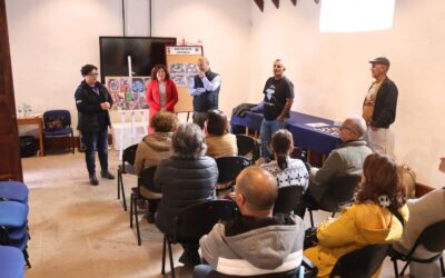 La Asociación Folclórica de Tetir imparte en Tacoronte un taller de toque de lapas